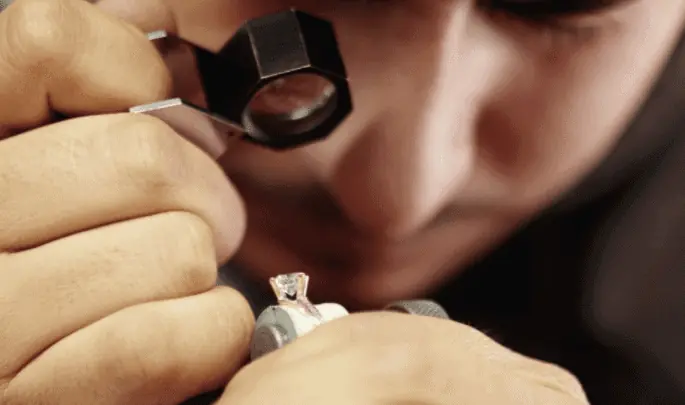 Como testar o ouro da minha aliança? - vendo-se-a-alianca-e-verdadeira