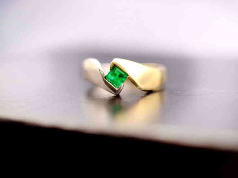 Qual a diferença entre joia, semijoia e bijuteria? Venha entender!