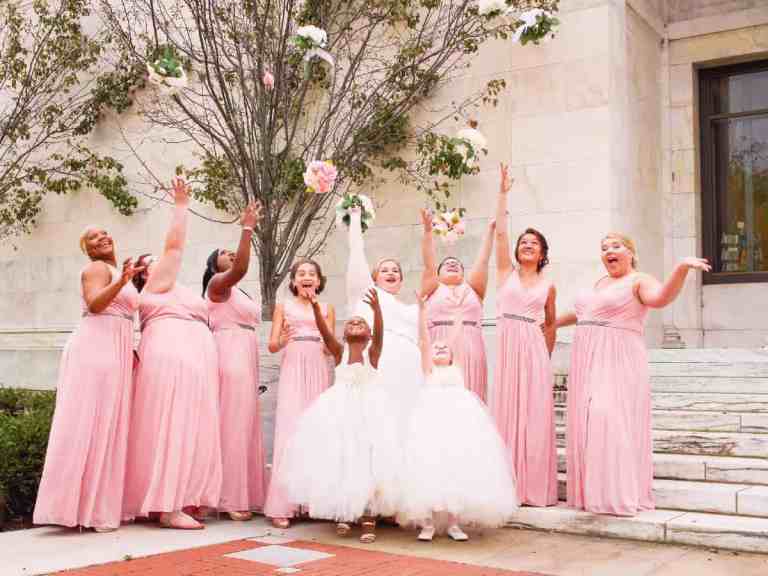 Guia sobre a Dama de Honra: sua função e sua vestimenta
