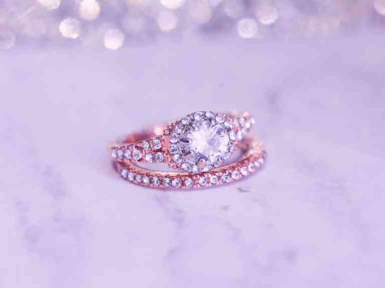 O que são alianças anatômicas, semi anatômicas e retas?