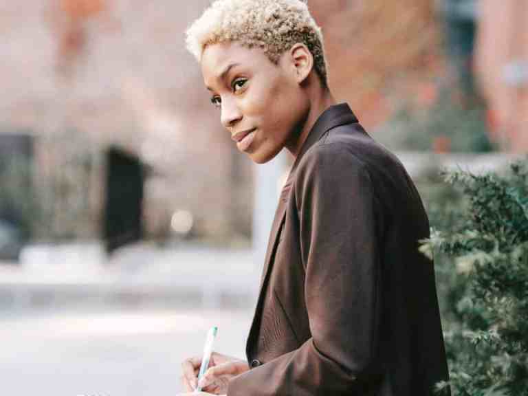 Como começar a empreender do zero?