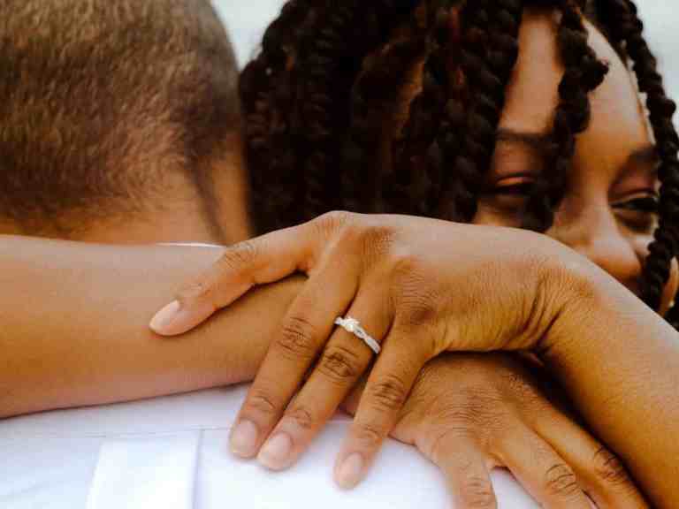 Como fazer um pedido de casamento criativo?