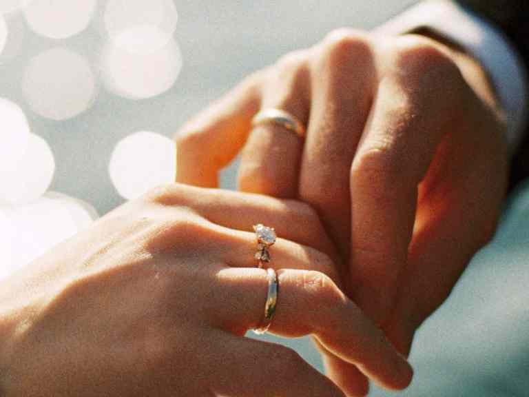 Por que as alianças de ouro são mais usadas?