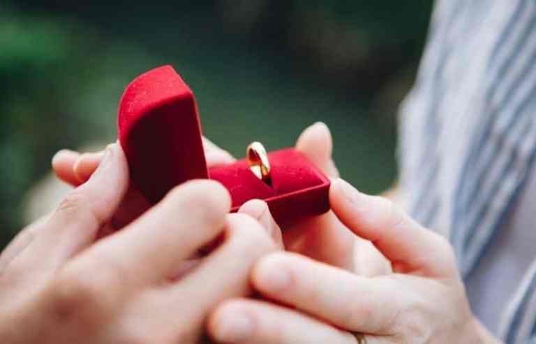 Top 10 ideias de pedido de casamento inusitadas