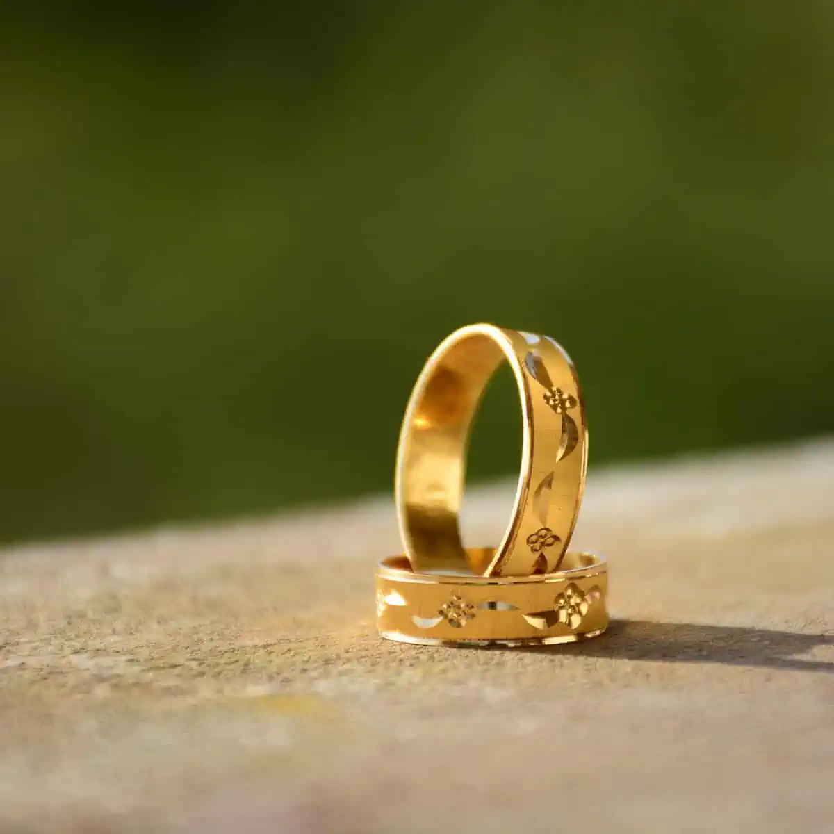 Esse é o motivo pelo qual as alianças de casamento tradicionais são as mais usadas - aliancas-de-ouro-tradicionais