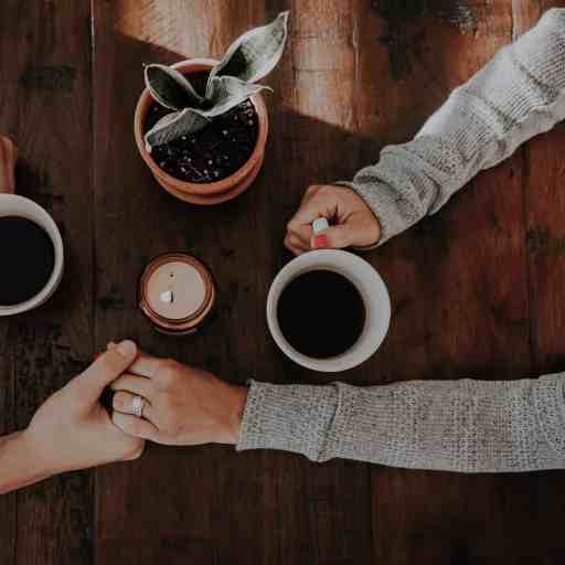 Como começar a falar de casamento?