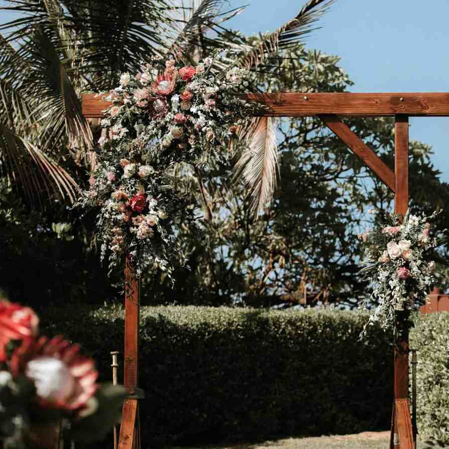 Como fazer um Casamento no Jardim? - Casamento no jardim 7 Casamento no jardim com arco de flores