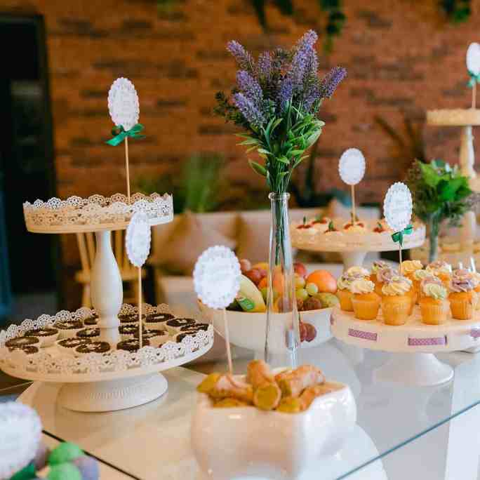 Doces de casamento: quais devo escolher? - Doces de casamento 2 Mesa com o doces de casamento