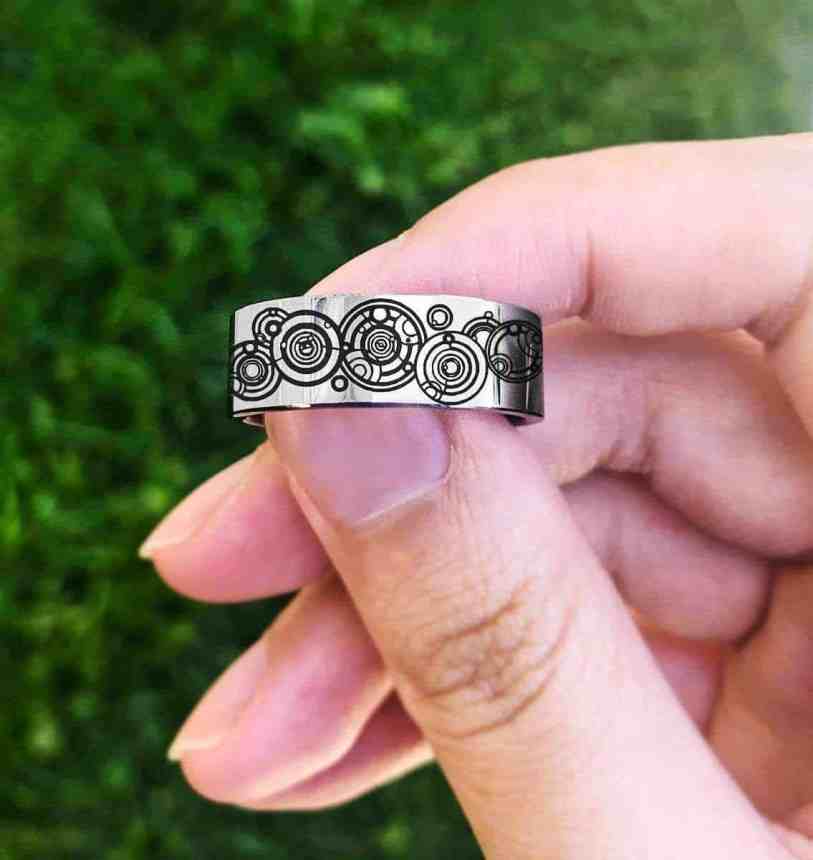 Alianças de Casamento Inspiradas na Cultura Pop - Doctor who alianca de casamento Doctor who aliança de casamento