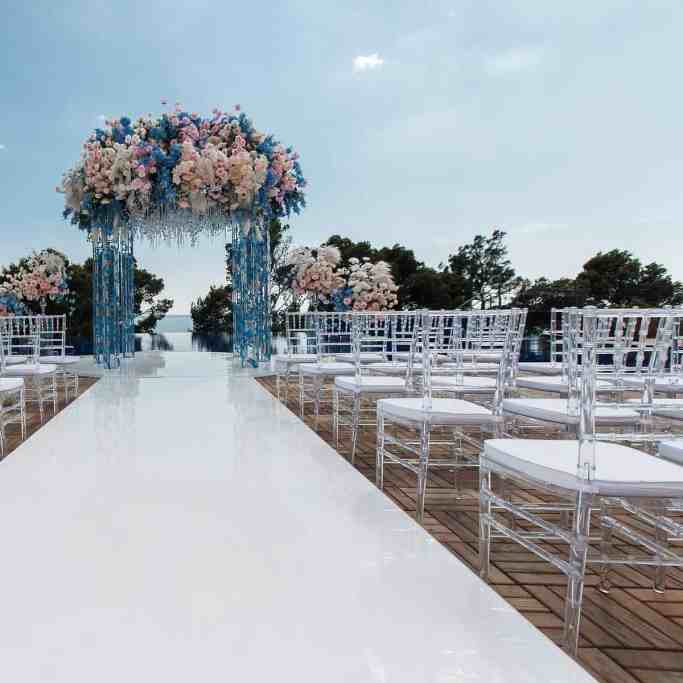 Tendências para Casamento 2023: Comece o Planejamento - Tendencias casamento 2023 3 1 1 Decoração de casamento branca e com flores