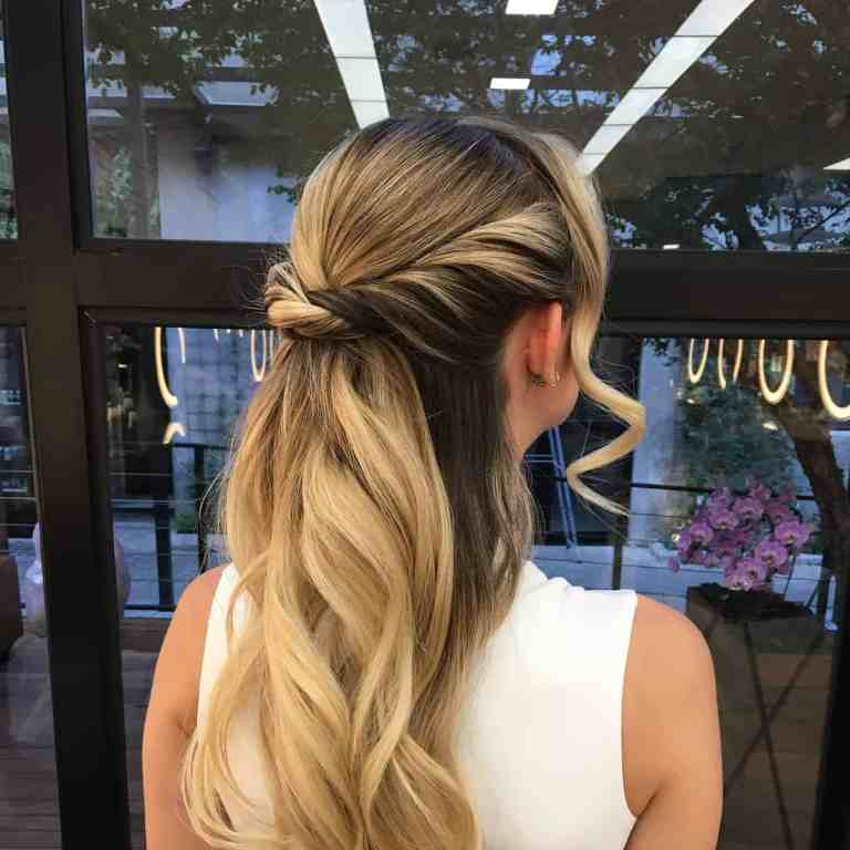 Penteados para Madrinhas de Casamento - Penteado madrinha de casamento meio preso 4 Penteado semi preso para madrinhas de casamento