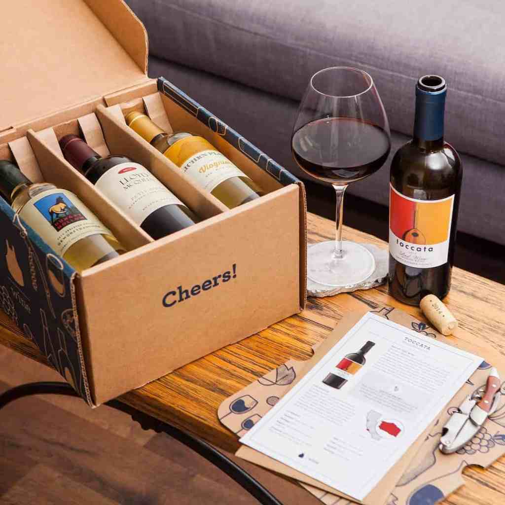 10 Ideias de Presentes para o Dia dos Namorados - Presente kit vinho Presente kit vinho - 10 ideias de presentes para o dia dos namorados