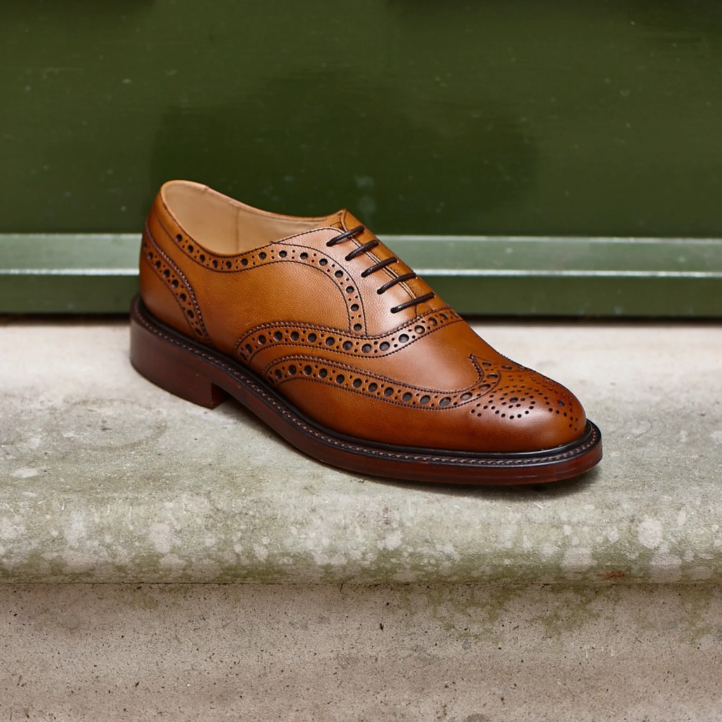 Sapato brogue marrom - sapato do noivo: dicas para combinar com o terno