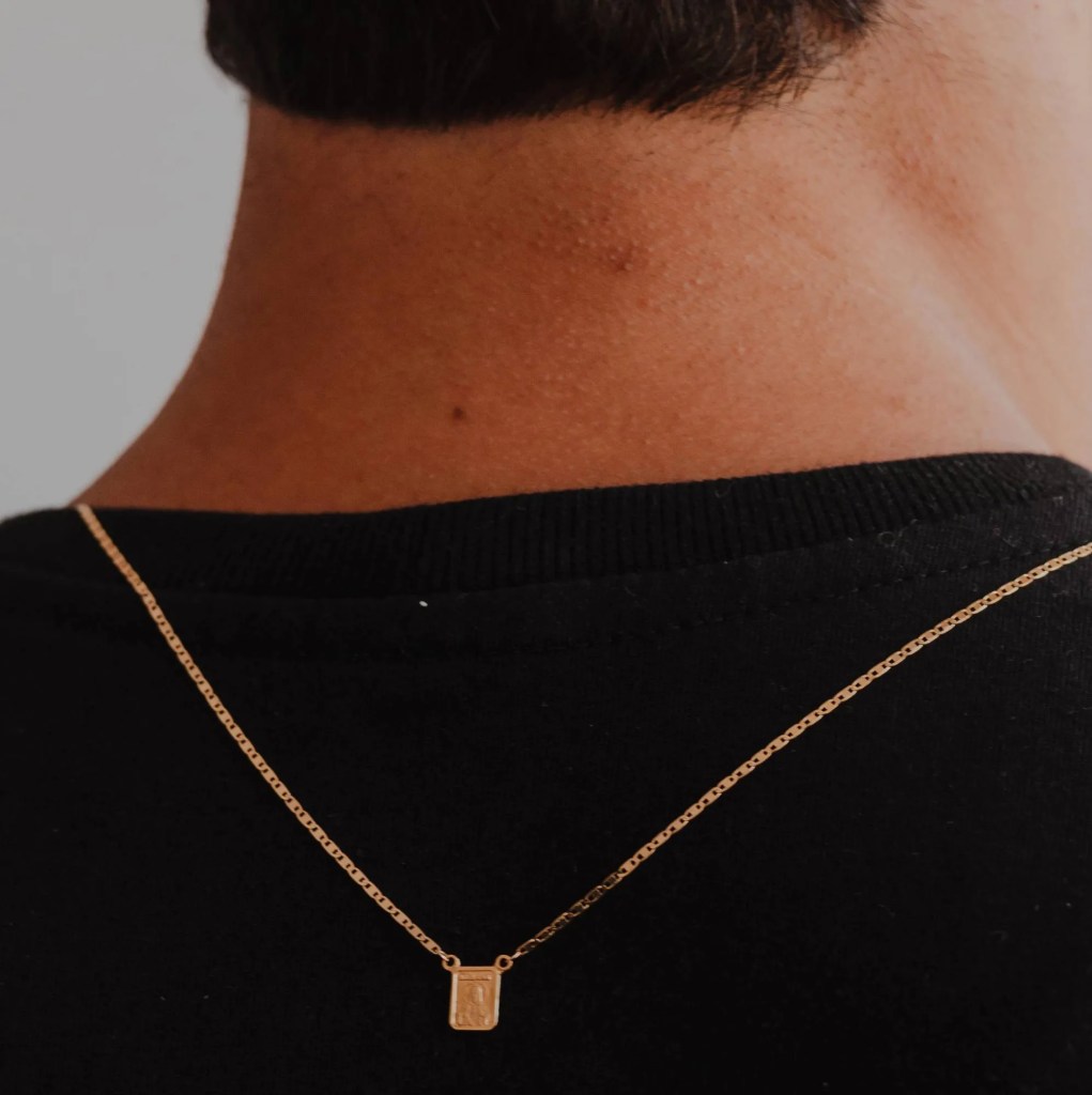 Escapulário de ouro 18k hulda | piastrine