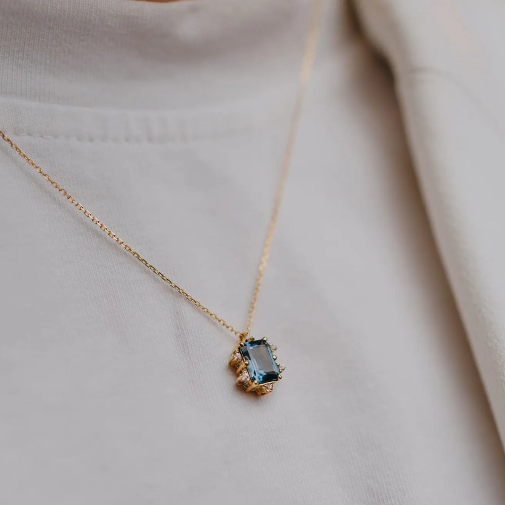 Gargantilha de ouro 18k sépia | topázio london | altar