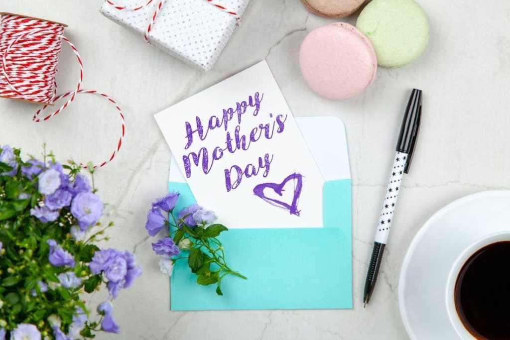 Carta escrito feliz dia das mães em inglês