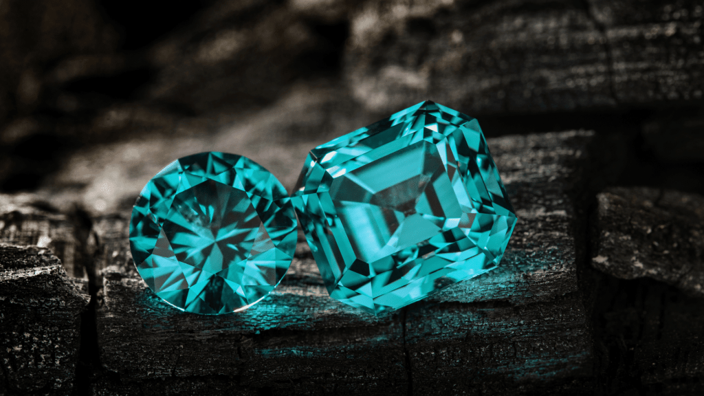 Duas pedras de turmalina paraíba, uma redonda e outra quadrada - gemas brasileiras: quais pedras nacionais escolher?